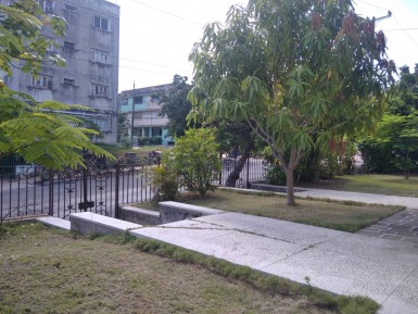 Casa de 4 habitaciones en venta en Vedado, Plaza de la Revolución, La Habana