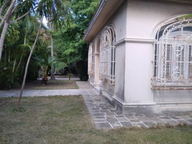 Casa de 4 habitaciones en venta en Vedado, Plaza de la Revolución, La Habana