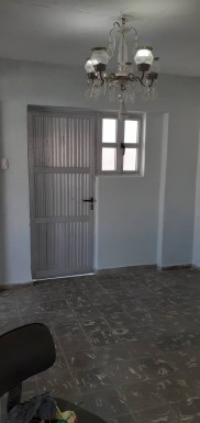 Apartamento de 2 habitaciones en venta en Boyeros, La Habana