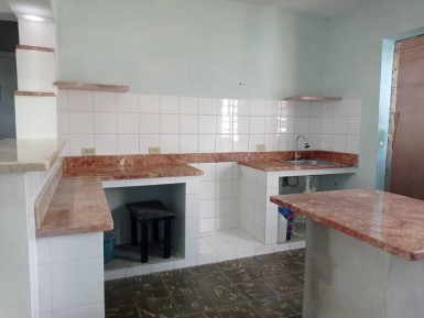 Apartamento de 2 habitaciones en venta en Boyeros, La Habana