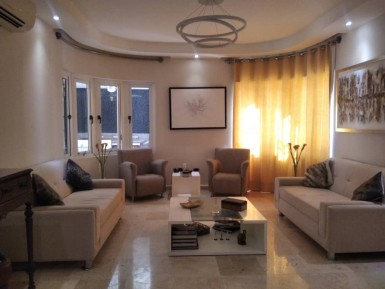 Casa Independiente de 3 habitaciones en venta en Nuevo Vedado, Plaza de la Revolución, La Habana