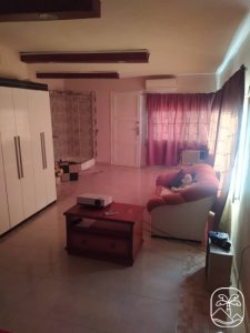 Casa de 4 habitaciones en venta en Latinoamericano, Cerro, La Habana - Miniatura 1