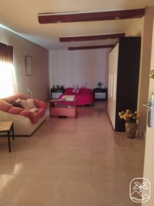 Casa de 4 habitaciones en venta en Latinoamericano, Cerro, La Habana - Miniatura 2