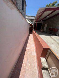 Casa de 4 habitaciones en venta en Latinoamericano, Cerro, La Habana - Miniatura 23