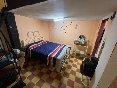 Casa de 4 habitaciones en venta en Latinoamericano, Cerro, La Habana