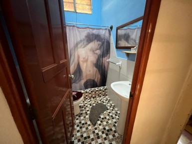 Casa de 4 habitaciones en venta en Latinoamericano, Cerro, La Habana