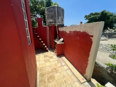 Casa de 4 habitaciones en venta en Latinoamericano, Cerro, La Habana