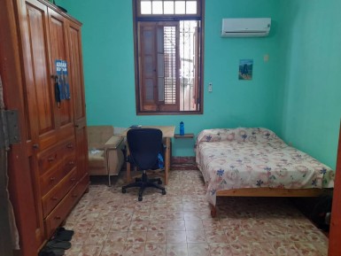 Casa de 4 habitaciones en venta en Vedado, Plaza de la Revolución, La Habana