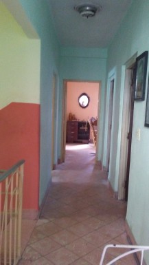 Duplex with 5 bedrooms for sale in Las Cañas, Cerro, La Habana