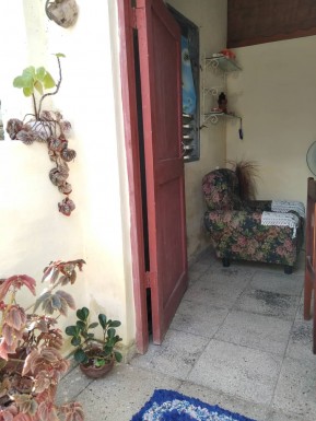Casa de 1 habitación en venta en Azotea, Guanabacoa, La Habana