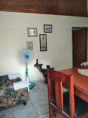 Casa de 1 habitación en venta en Azotea, Guanabacoa, La Habana