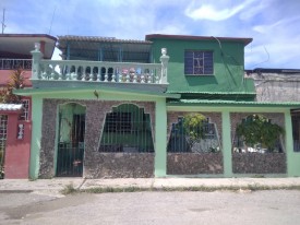 Casa Independiente de 5 habitaciones en venta en Los Quemados, Marianao, La Habana - 2