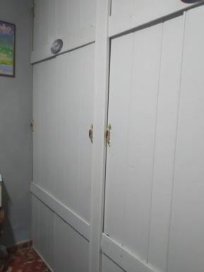 Casa Independiente de 5 habitaciones en venta en Los Quemados, Marianao, La Habana