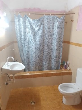 Casa de 5 habitaciones en venta en Las Guásimas, Arroyo Naranjo, La Habana