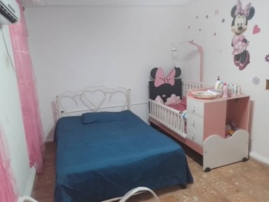 Casa de 5 habitaciones en venta en Las Guásimas, Arroyo Naranjo, La Habana