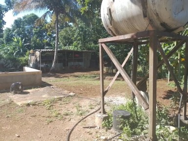 Casa de 5 habitaciones en venta en Las Guásimas, Arroyo Naranjo, La Habana