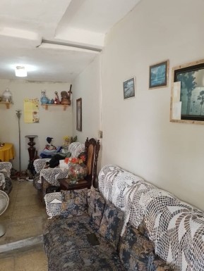 Casa de 1 habitación en permuta en Diezmero, San Miguel del Padrón, La Habana