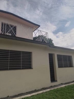 Detached House with 4 bedrooms for sale in Altahabana, Boyeros, La Habana