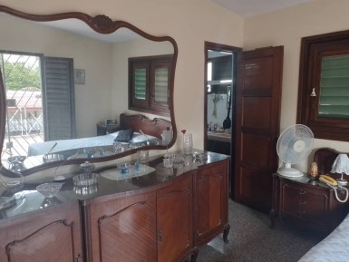Detached House with 4 bedrooms for sale in Altahabana, Boyeros, La Habana