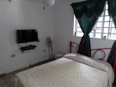 Casa de 2 habitaciones en venta en Barrio Azul, Arroyo Naranjo, La Habana