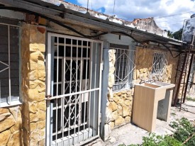 House with 2 bedrooms for sale in Guanabacoa, La Habana - Thumbnail 2
