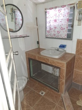 House with 2 bedrooms for sale in Guanabacoa, La Habana
