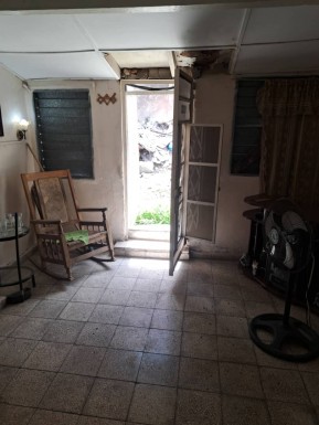 House with 2 bedrooms for sale in Guanabacoa, La Habana