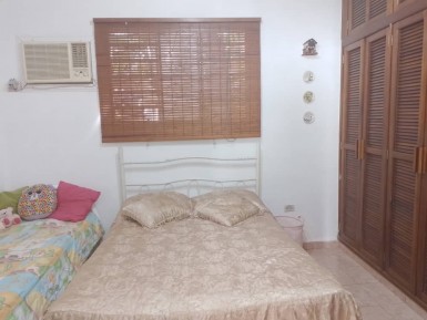 Casa de 3 habitaciones en venta en Buenavista, Playa, La Habana