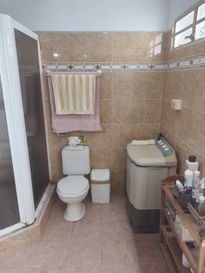 Casa de 3 habitaciones en venta en Buenavista, Playa, La Habana