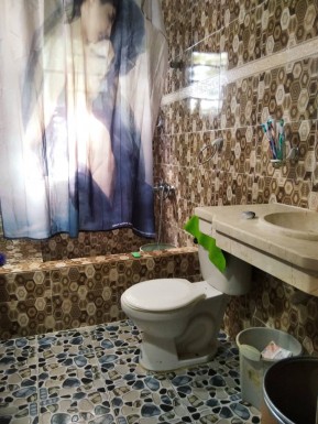 Casa Independiente de 2 habitaciones en venta en Las Cañas, Cerro, La Habana