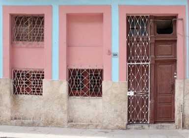 Casa Colonial de 3 habitaciones en venta en Centro Habana, La Habana