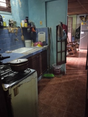 Apartment with 3 bedrooms for sale in San Leopoldo, Centro Habana, La Habana
