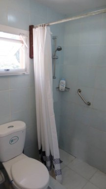 Casa Independiente de 3 habitaciones en venta en Campo Florido, Habana del Este, La Habana