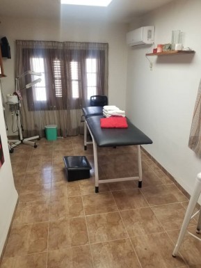 Casa Independiente de 5 habitaciones en venta en Ampliación Almendares, Playa, La Habana