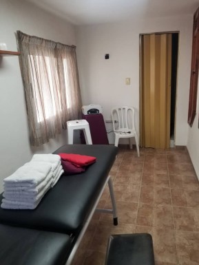 Casa Independiente de 5 habitaciones en venta en Ampliación Almendares, Playa, La Habana