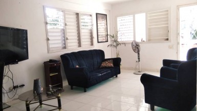 Casa Independiente de 3 habitaciones en venta en Ciudamar, San Miguel del Padrón, La Habana