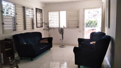 Casa Independiente de 3 habitaciones en venta en Ciudamar, San Miguel del Padrón, La Habana