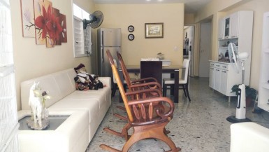 Apartamento de 3 habitaciones en venta en Plaza de la Revolución, La Habana