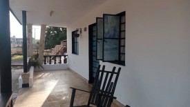 Casa Independiente de 5 habitaciones en venta en Gallega, Guanabacoa, La Habana - Miniatura 4