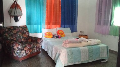 Casa Independiente de 5 habitaciones en venta en Gallega, Guanabacoa, La Habana