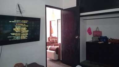 Casa Independiente de 5 habitaciones en venta en Gallega, Guanabacoa, La Habana