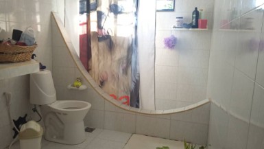 Casa Independiente de 5 habitaciones en venta en Gallega, Guanabacoa, La Habana