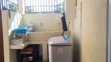 Casa Independiente de 4 habitaciones en venta en Güinera, Arroyo Naranjo, La Habana