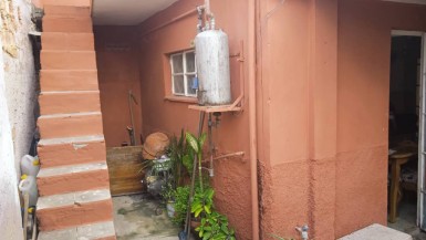 Apartment with 2 bedrooms for sale in Los Quemados, Marianao, La Habana