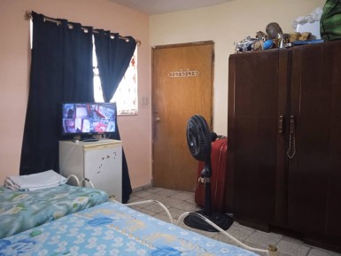 Apartment with 2 bedrooms for sale in Los Quemados, Marianao, La Habana