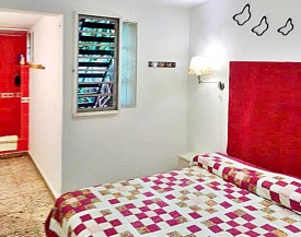Casa Independiente de 4 habitaciones en venta en Santa Fe, Playa, La Habana - Miniatura 25