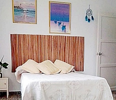 Casa Independiente de 4 habitaciones en venta en Santa Fe, Playa, La Habana