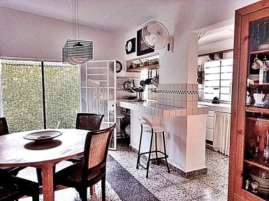Casa Independiente de 4 habitaciones en venta en Santa Fe, Playa, La Habana
