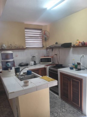 Apartment with 4 bedrooms for sale in Vedado, Plaza de la Revolución, La Habana