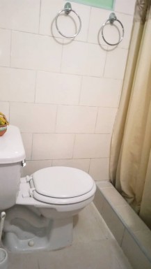 Casa de 4 habitaciones en venta en Lawton, Diez de Octubre, La Habana